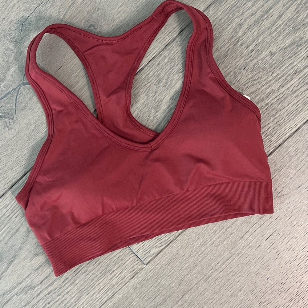 🌟Lululemon racerback sports bra